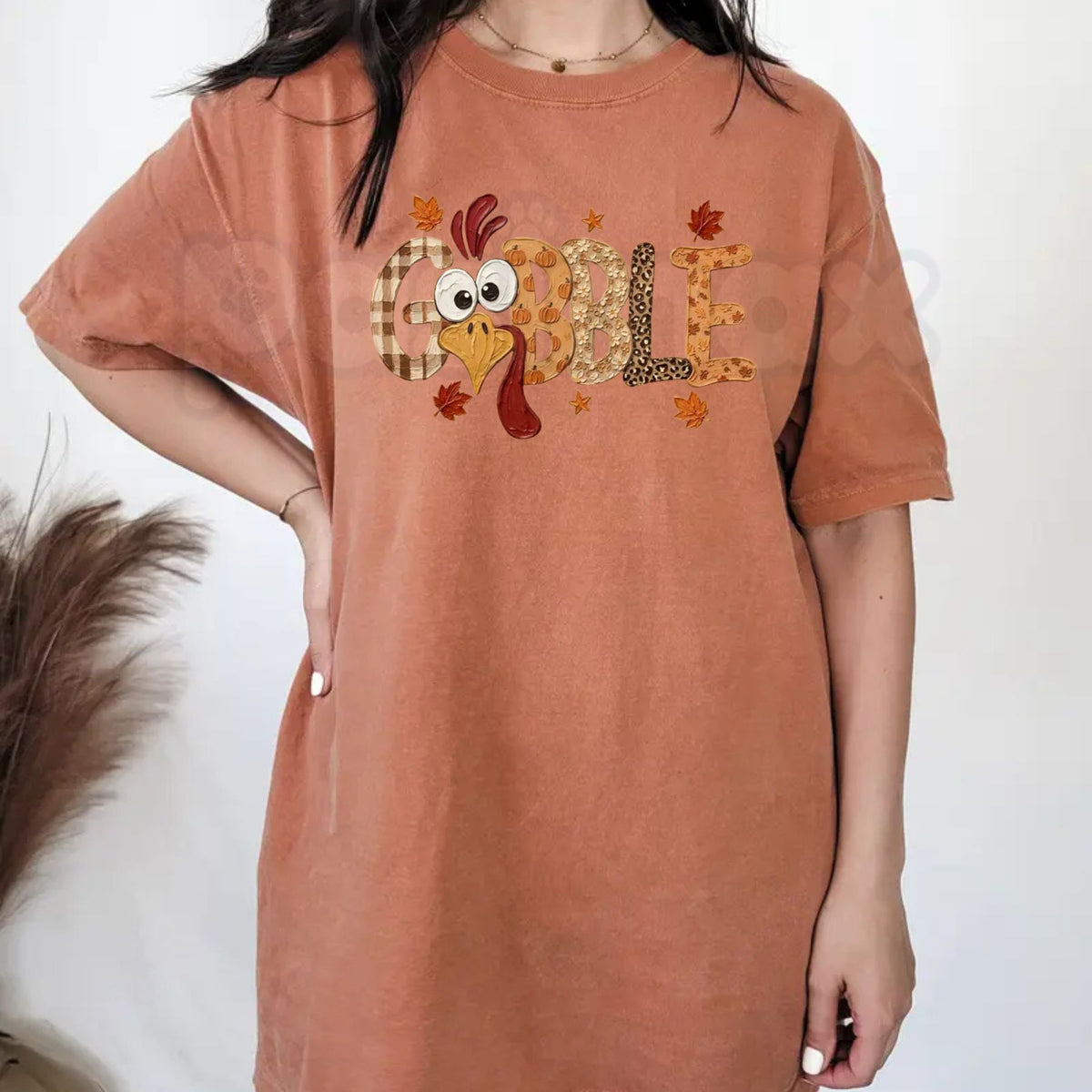 Comfort Colors® Gobble Thanksgiving T-Shirt – Retro Minimalist Turkey Graphic Tee, Vintage Autumn Holiday Unisex Top & Gift