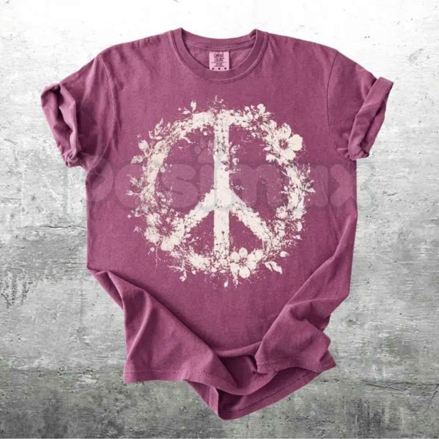 Comfort Colors® Boho Floral Peace T-Shirt – Vintage Flower Child Graphic Tee, Retro Aesthetic Bohemian Unisex Top