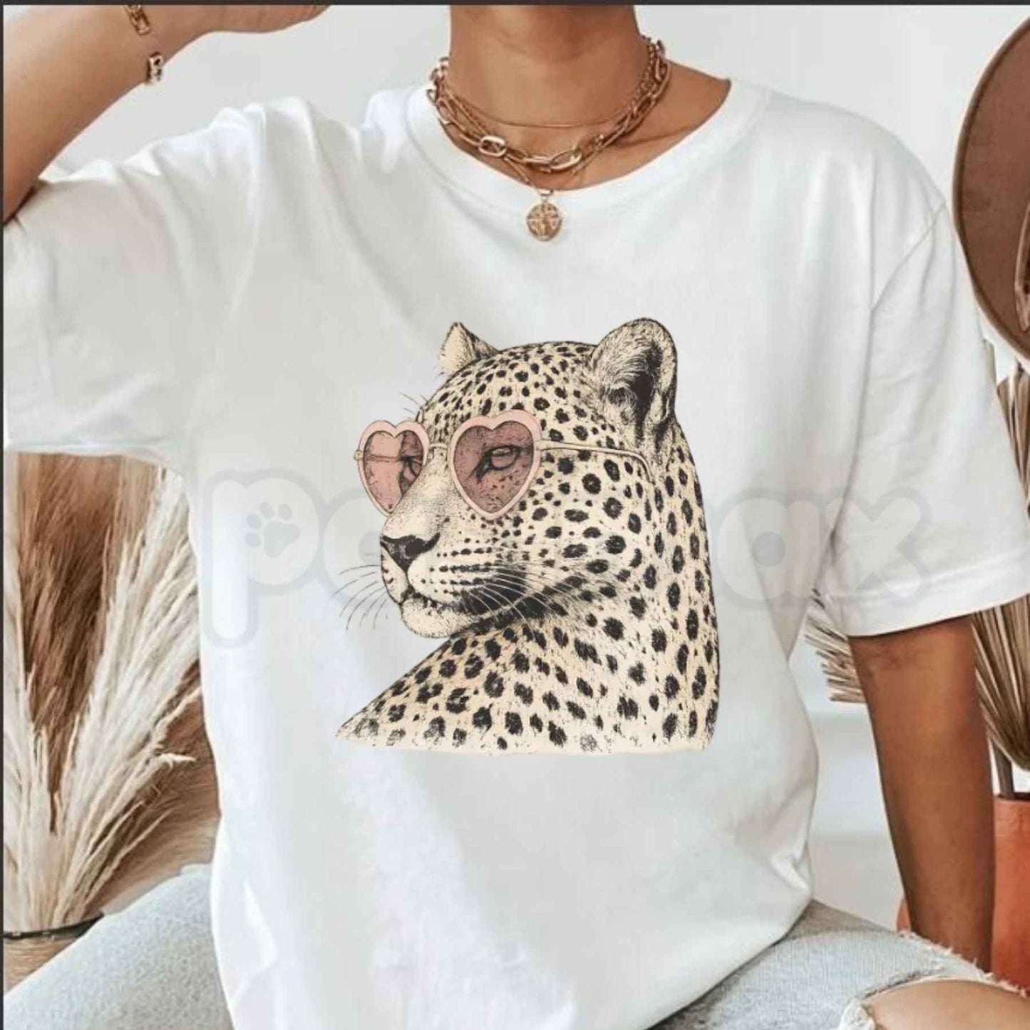 Leopard Graphic T-Shirt – Trendy Vintage Animal Print Unisex Cotton Tee