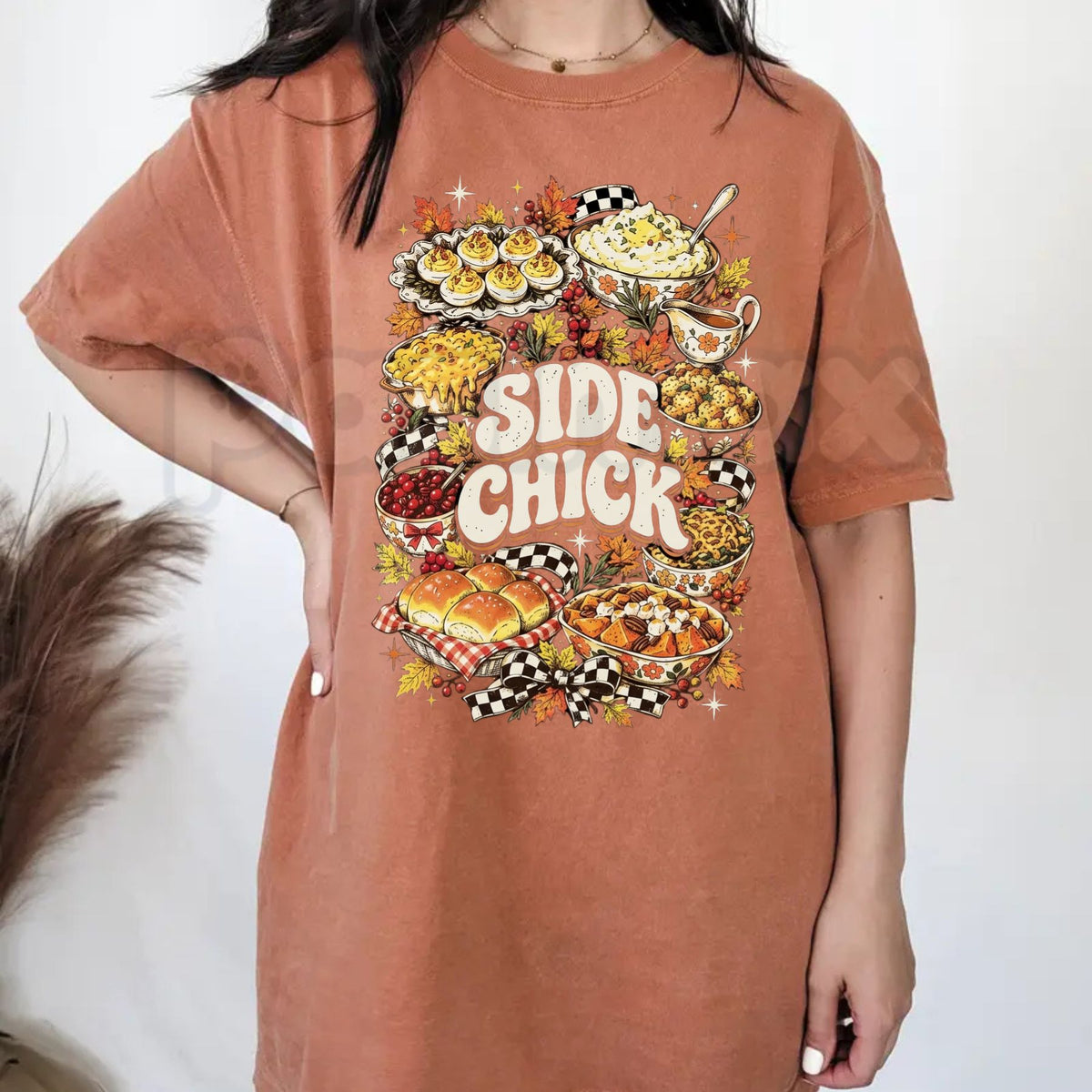 Comfort Colors® Side Chick Thanksgiving T-Shirt – Funny Turkey Day Graphic Tee, Holiday Foodie Unisex Top & Friendsgiving Gift