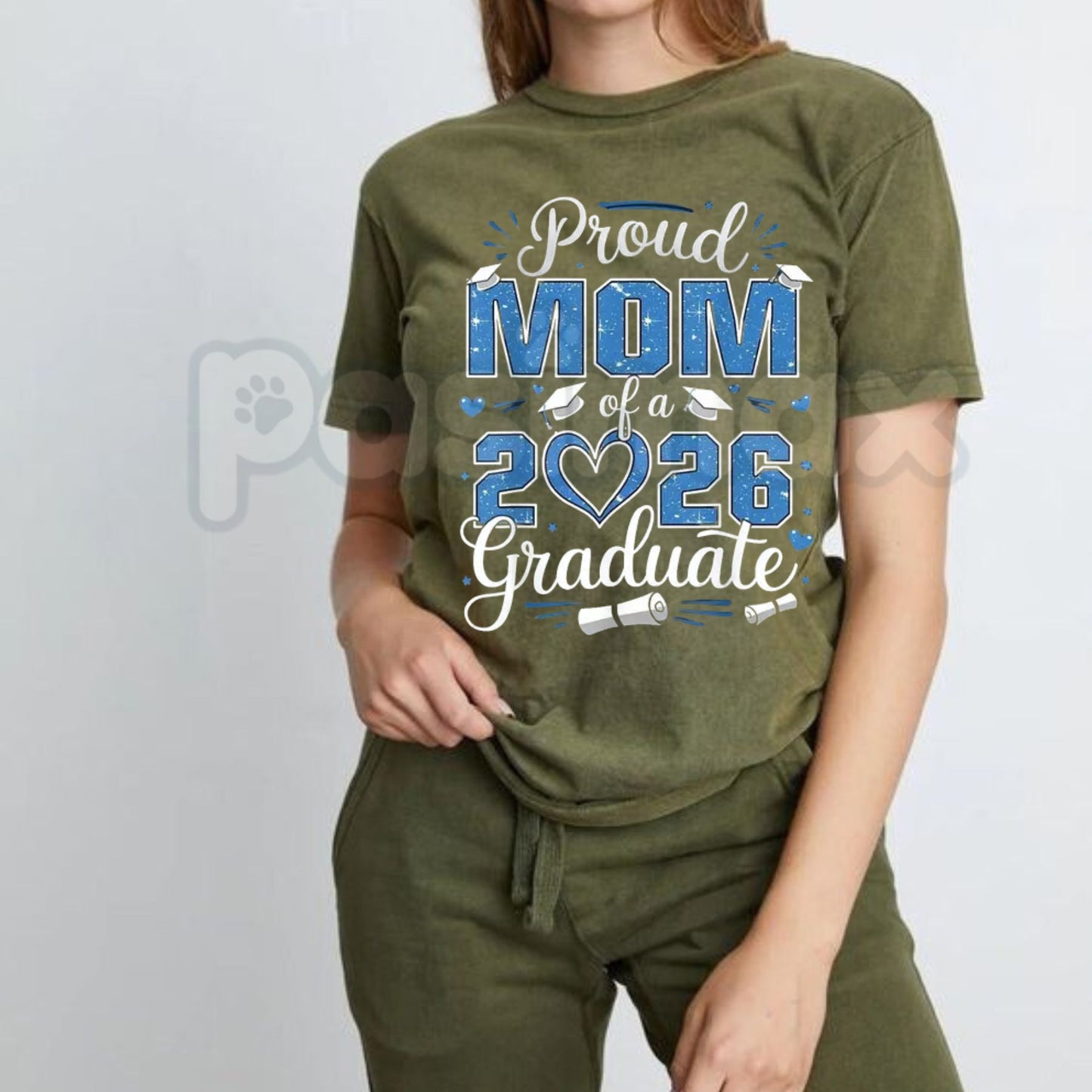 Class of 2026 Graduation & Senior Mom T-Shirt – Matching Graduate & Mother Graphic Tee, Premium 100% Cotton Commencement Top, Soft Lived-In Heavyweight Senior Year Shirt, Made in USA