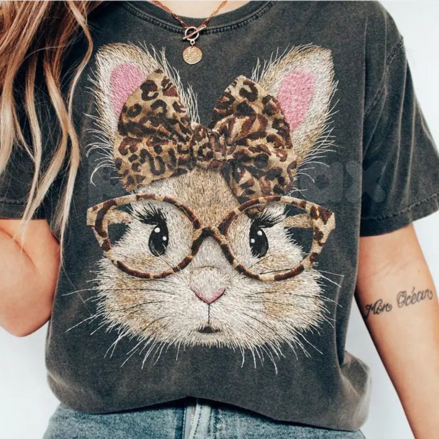 Comfort Colors® Retro Checkered & Leopard Easter Bunny T-Shirt – Trendy Mixed Print Easter Shirt, Aesthetic Spring Bunny Graphic Tee, Preppy Boho Easter Top