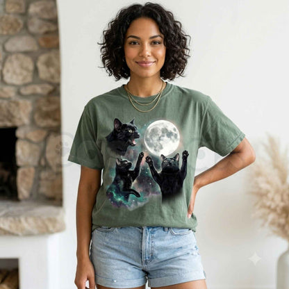 Comfort Colors® Vintage Black Cat Moon T-Shirt – Celestial Kitty Graphic Tee, Spooky Gothic Animal Unisex Top & Gift