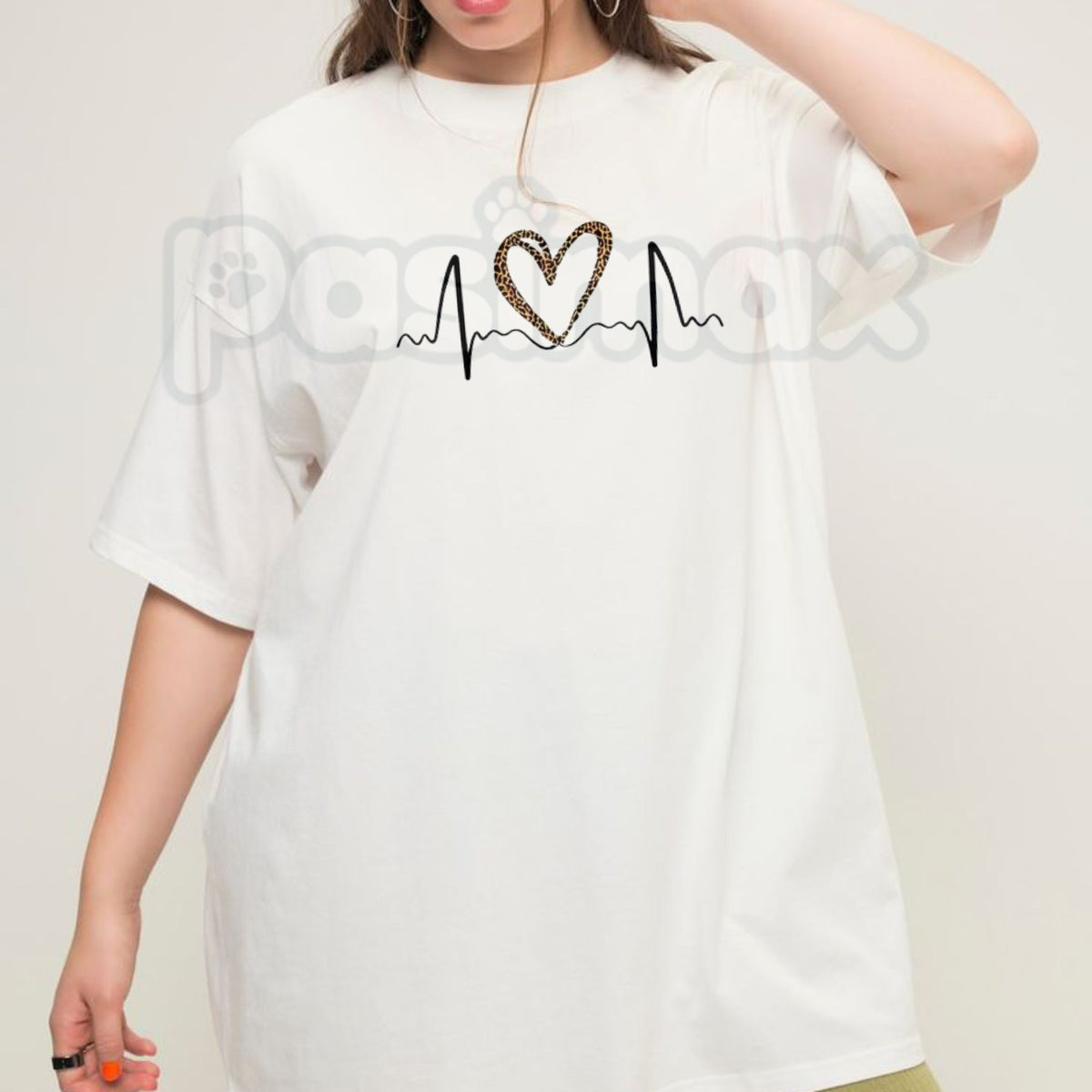 Leopard Heart ECG Graphic T-Shirt – Cheetah Print Heartbeat Pulse Nurse Tee