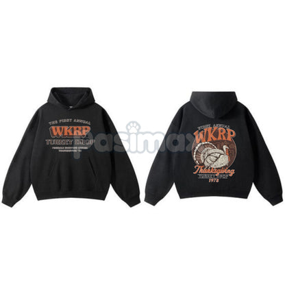 WKRP Turkey Drop 1978 Hoodie – Inaugural Thanksgiving Pullover, Cincinnati Sitcom Nostalgia