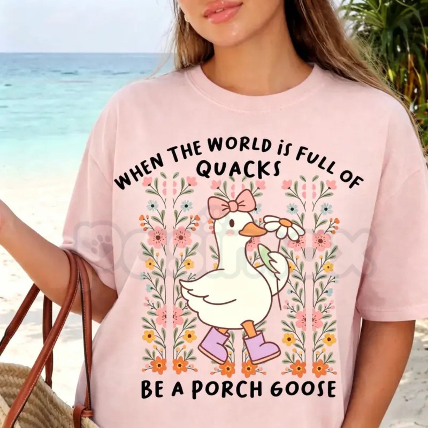 Funny "Be a Porch Goose" T-Shirt – Retro Concrete Lawn Ornament Pun Graphic Tee