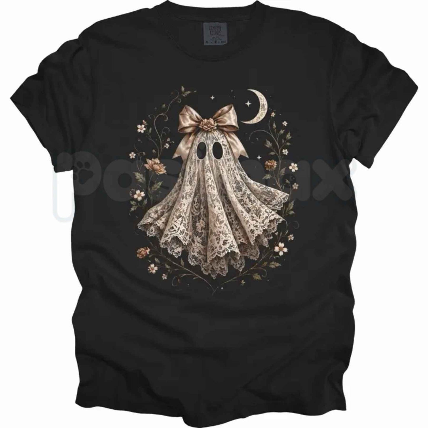 Comfort Colors® Lace Ghost Halloween T-Shirt – Vintage Spooky Aesthetic Graphic Tee, Retro Elegant Lace Ghost Unisex Top