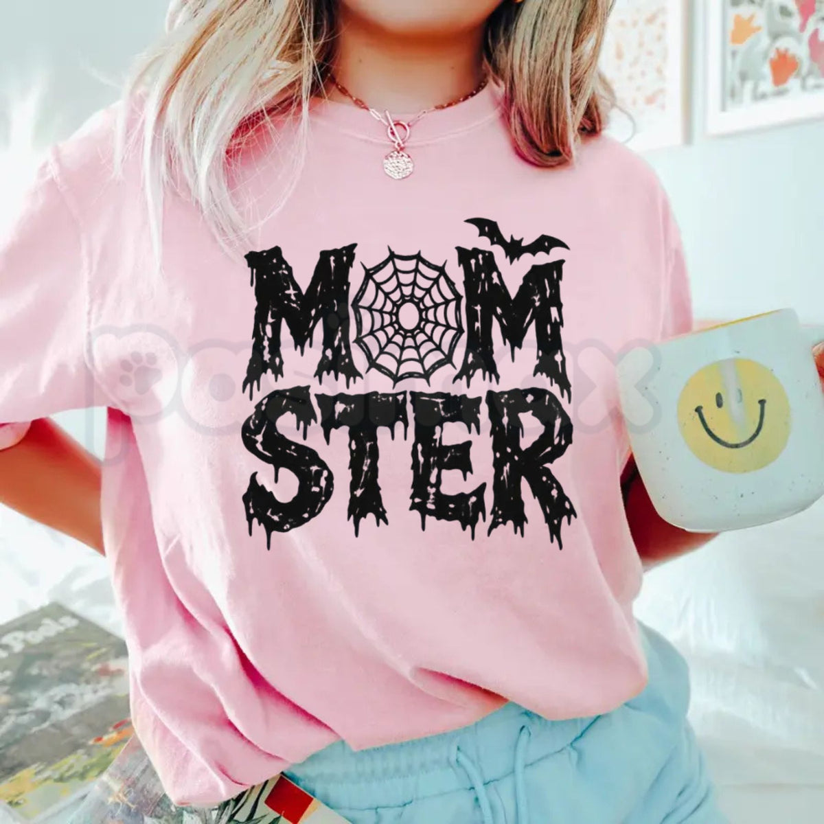 Comfort Colors® Halloween Mom T-Shirt – Funny Momster Spooky Mama Graphic Tee, Vintage Halloween Unisex Top & Gift