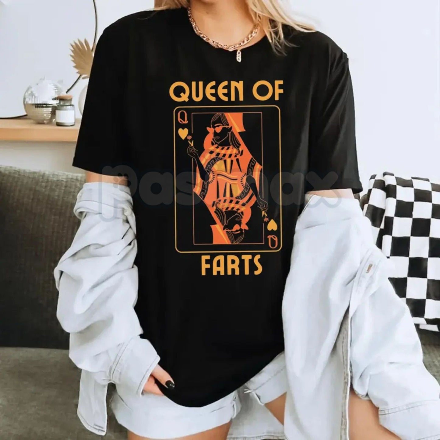"Queen of Farts" Funny Joke T-Shirt - Inappropriate Fart Humor Tee, Sarcastic Prank Gift for Her, Hilarious Crown Graphic Top, Premium Heavyweight Gag Gift Shirt, Funny Wife or Girlfriend Humor Tee