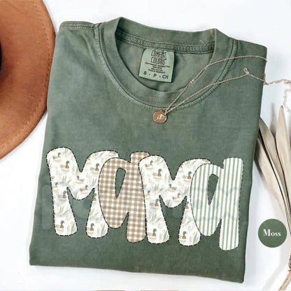 Comfort Colors® Vintage Mallard Duck Mama T-Shirt – Retro Hunting Mom Tee, Outdoorsy Mama Camo Graphic Shirt, Duck Season Motherhood Top