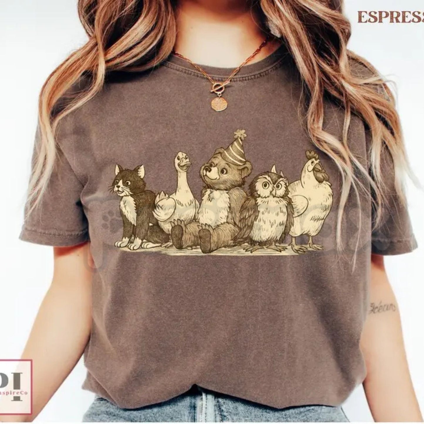 Comfort Colors® Wilderness Bear T-Shirt – Retro 90s Forest Life Graphic Tee, Aesthetic Grizzly Cub Top, National Park Inspired Nature Lover Gift