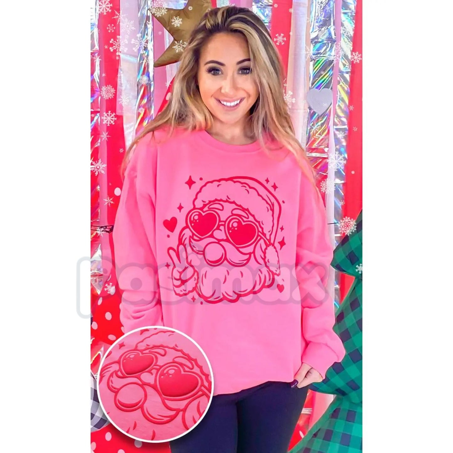 Retro Bubblegum Santa Graphic Sweatshirt – Unique Puff Print Christmas Jumper, Fun Holiday Apparel