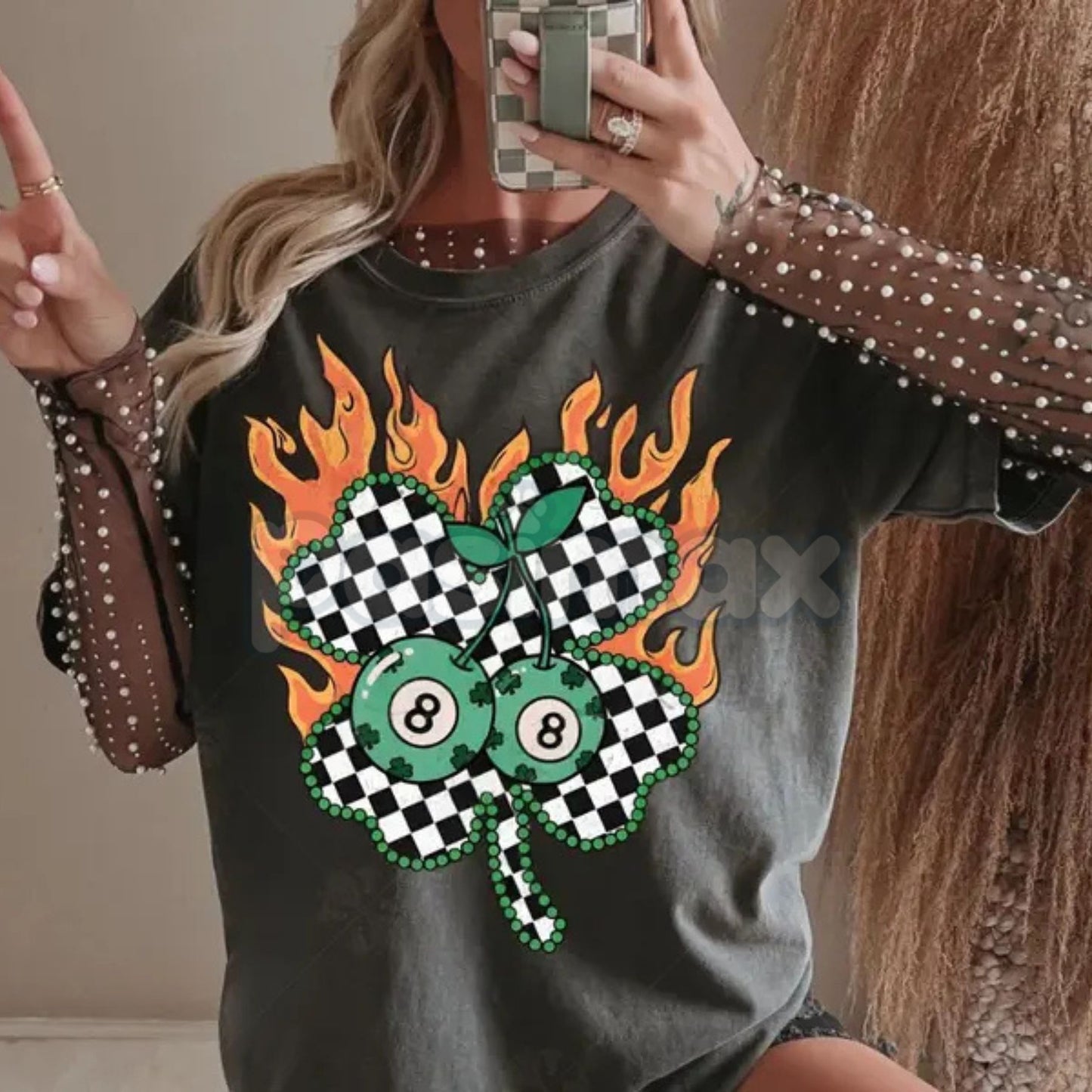 Comfort Colors® "Lucky Streak" Western Casino T-Shirt – Retro Cowboy Card Player Tee, Vintage St. Patrick’s Day Rodeo Shirt, Aesthetic Las Vegas Western Top