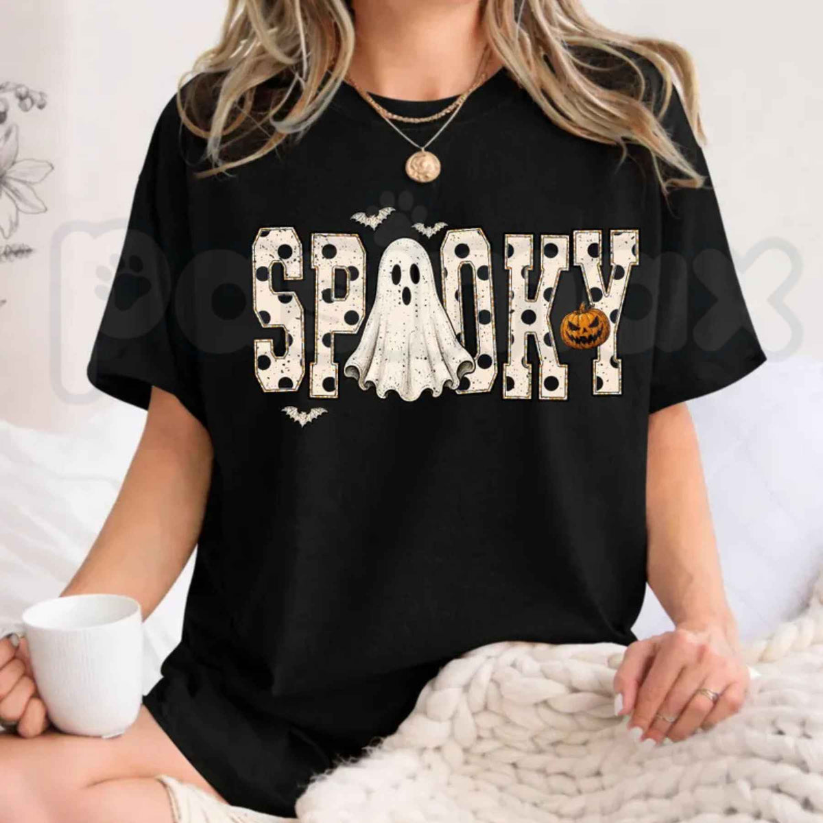 Comfort Colors® Retro Spooky Halloween Ghost T-Shirt – Preppy White Dots Spooky Season Graphic Tee, Cozy Fall Unisex Top & Gift