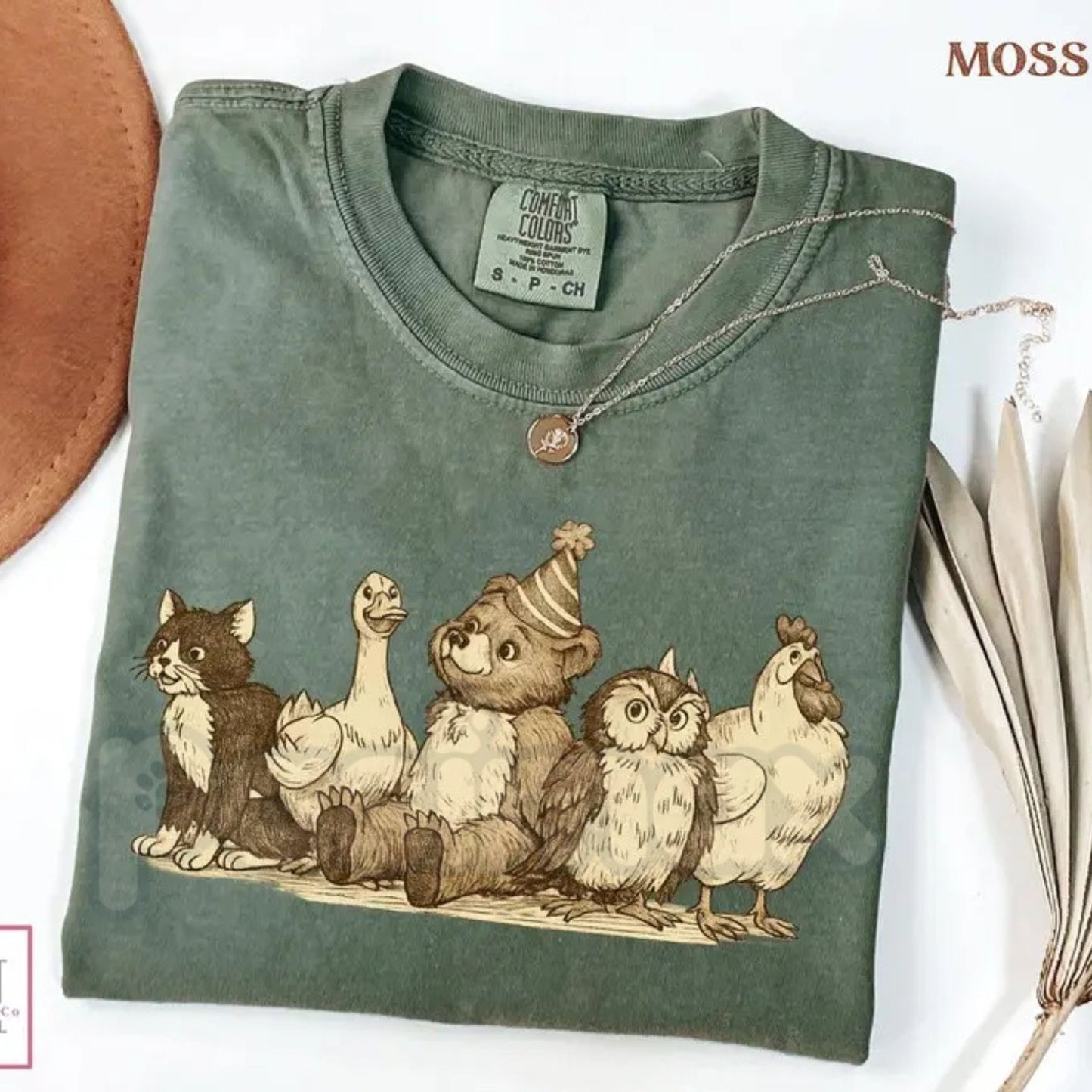 Comfort Colors® Wilderness Bear T-Shirt – Retro 90s Forest Life Graphic Tee, Aesthetic Grizzly Cub Top, National Park Inspired Nature Lover Gift