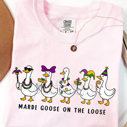 Comfort Colors® Retro Mardi Gras Silly Goose T-Shirt – Groovy Carnival 2026 Shirt, NOLA Party Goose Graphic Tee, Vintage Louisiana Festival Top