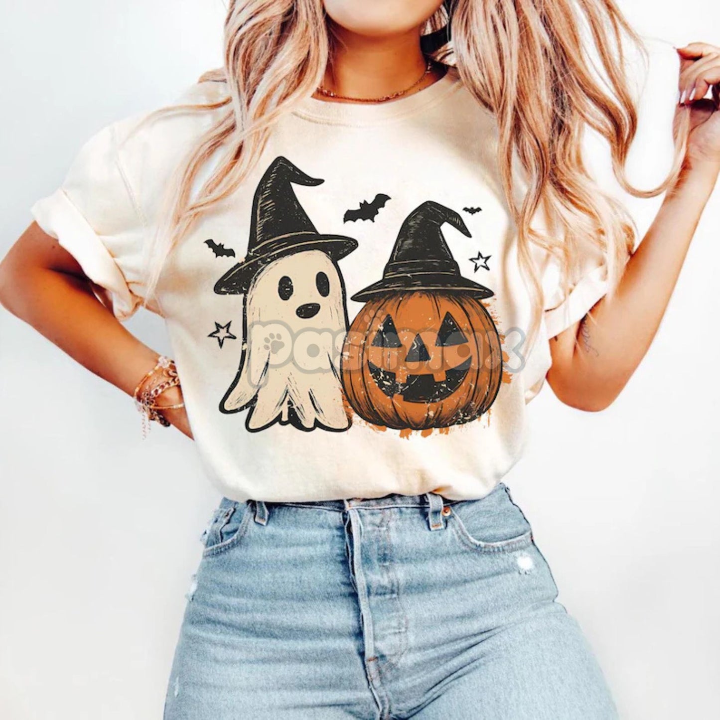 Comfort Colors® Cozy Floral Patchwork Ghost Shirt – Vintage Spooky Aesthetic Tee, Preppy Pumpkin Fall T-Shirt, Halloween Gift