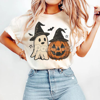 Comfort Colors® Cozy Floral Patchwork Ghost Shirt – Vintage Spooky Aesthetic Tee, Preppy Pumpkin Fall T-Shirt, Halloween Gift