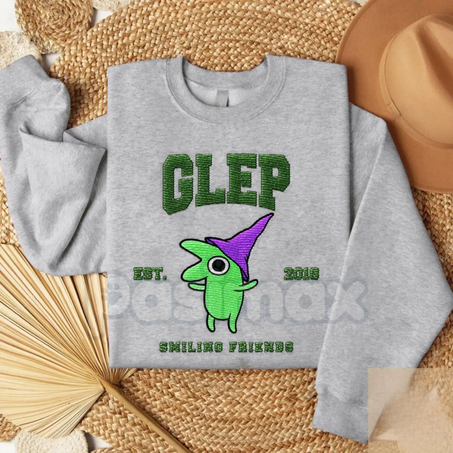 Cute Friendship Stitch Christmas 2025 Crewneck – Smiling Friends Embroidered Sweater