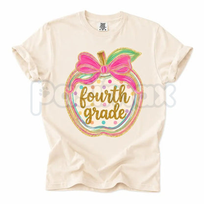 Comfort Colors® "First Day of School" Apple T-Shirt – Retro Aesthetic Back to School Graphic Tee, Cute Teacher Appreciation Pre-K to 4th Grade Gift Top