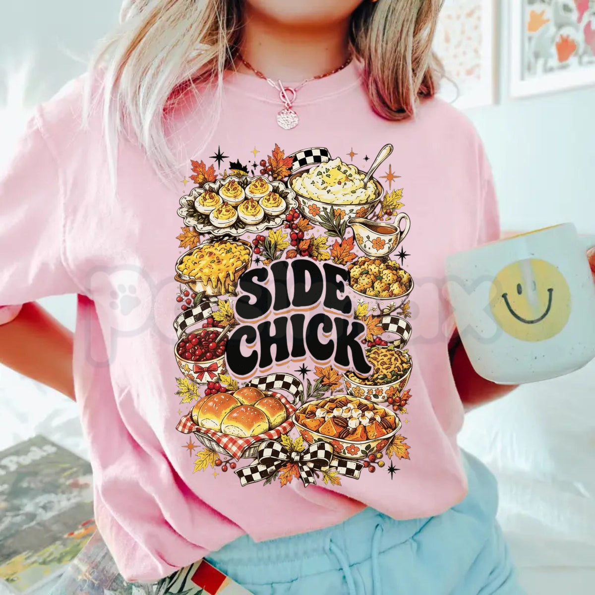 Comfort Colors® Side Chick Thanksgiving T-Shirt – Funny Turkey Day Graphic Tee, Holiday Foodie Unisex Top & Friendsgiving Gift