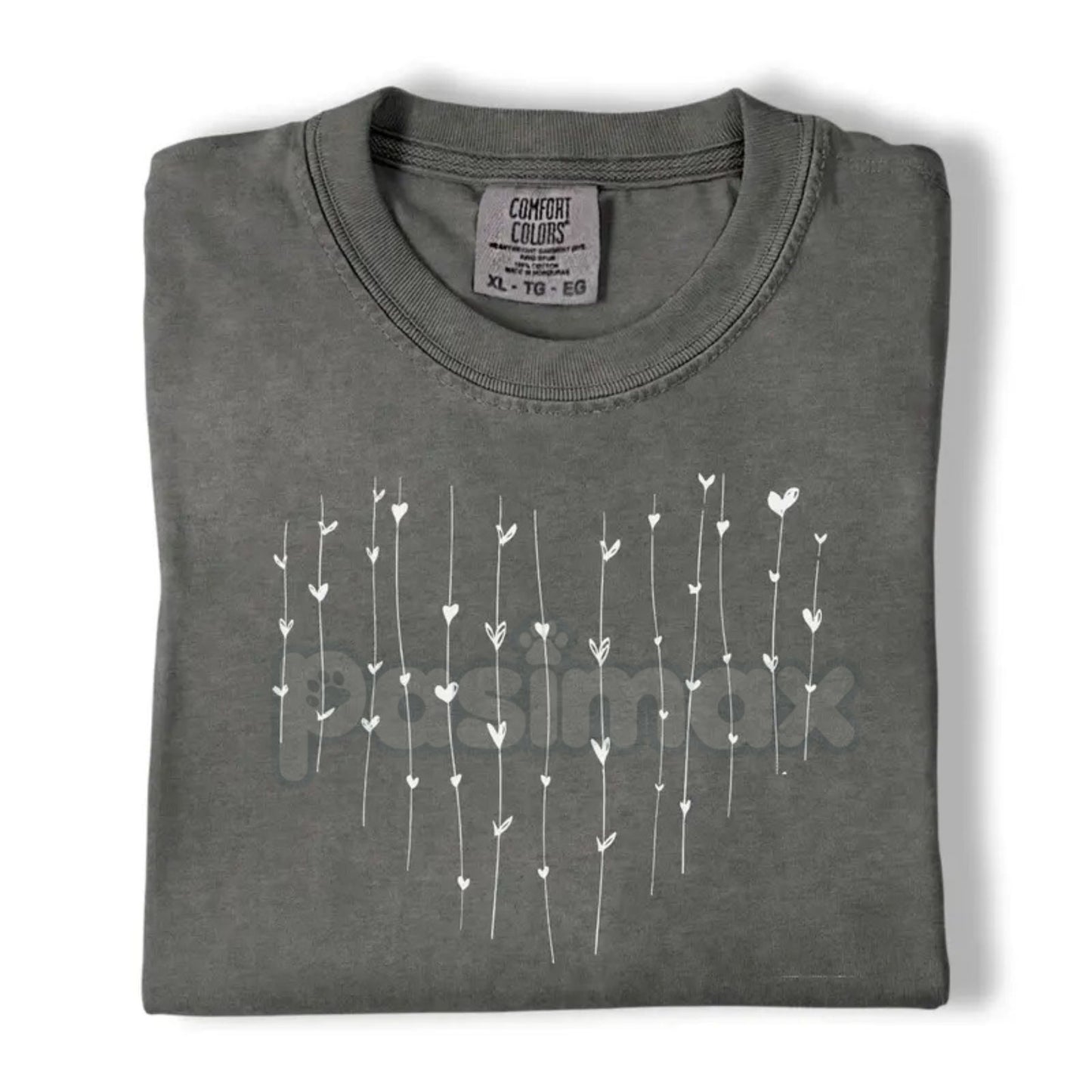 Comfort Colors® Minimalist Floating Heart T-Shirt – Simple Hand-Drawn Valentine Tee, Aesthetic Tiny Heart Graphic Shirt, Dainty Romantic Everyday Top