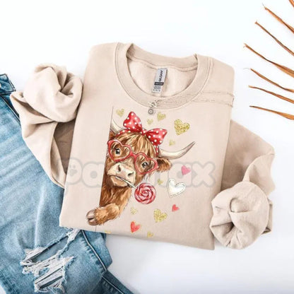 Valentine Highland Cow Sweatshirt | Coquette Western Bow Sweater | Howdy Valentine Sweatshirt | Aesthetic Country Cowgirl Jumper | Cute Highland Cow V-Day Pullover