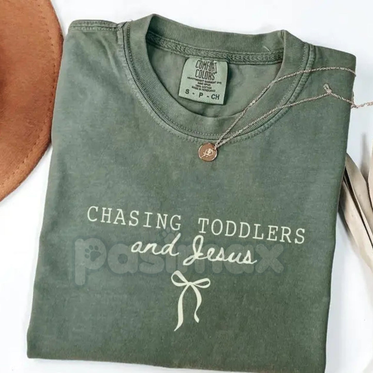 Comfort Colors® Groovy 'Chasing Jesus & Toddlers' Shirt – Retro Christian Mom Tee, Vintage Wildflower Faith Shirt, Boho Motherhood Gift