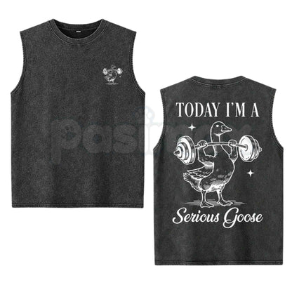 Funny Serious Goose Gym Washed Tank Top – Retro Bodybuilding Muscle Tee, Vintage Acid Washed Lightweight Cotton Unisex Fitness Sleeveless Shirt