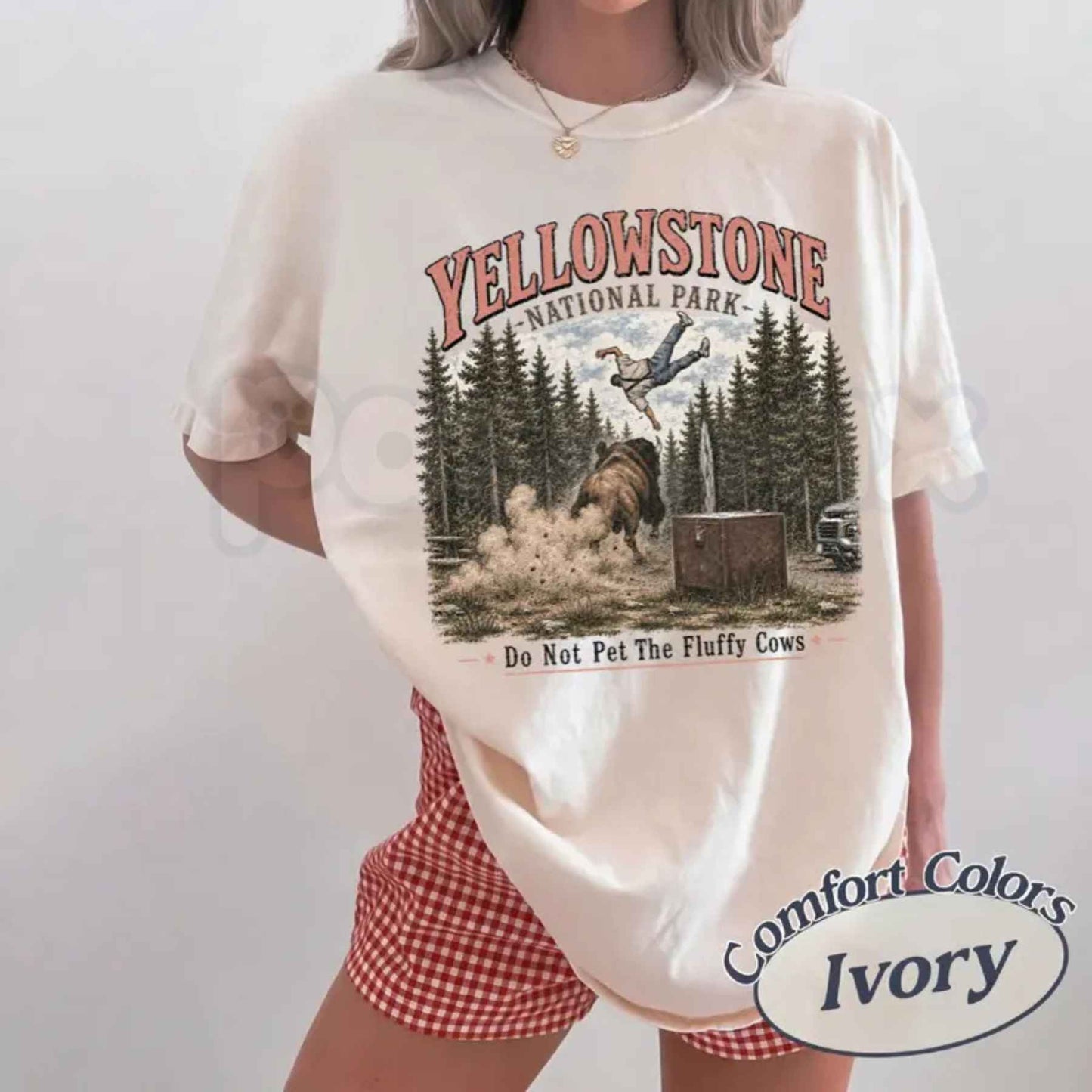 Comfort Colors® "Do Not Pet The Fluffy Cows" T-Shirt – Retro Yellowstone National Park Graphic Tee, Vintage Bison Wildlife Aesthetic Unisex Top