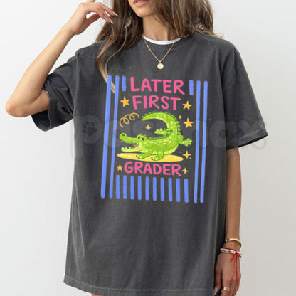Comfort Colors® Last Day of School T-Shirt – Retro Teacher & Student "Out of Office" Tee, End of Year Celebration Graphic Shirt, Aesthetic Summer Break Top