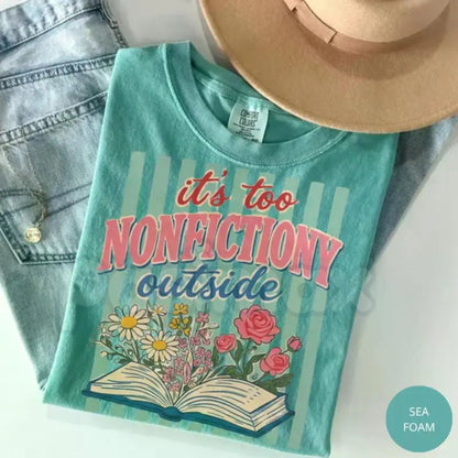Comfort Colors® Booktrovert Floral T-Shirt – Funny Book Lover Graphic Tee, Aesthetic Fiction Reader Shirt, Vintage Botanical Bibliophile Gift