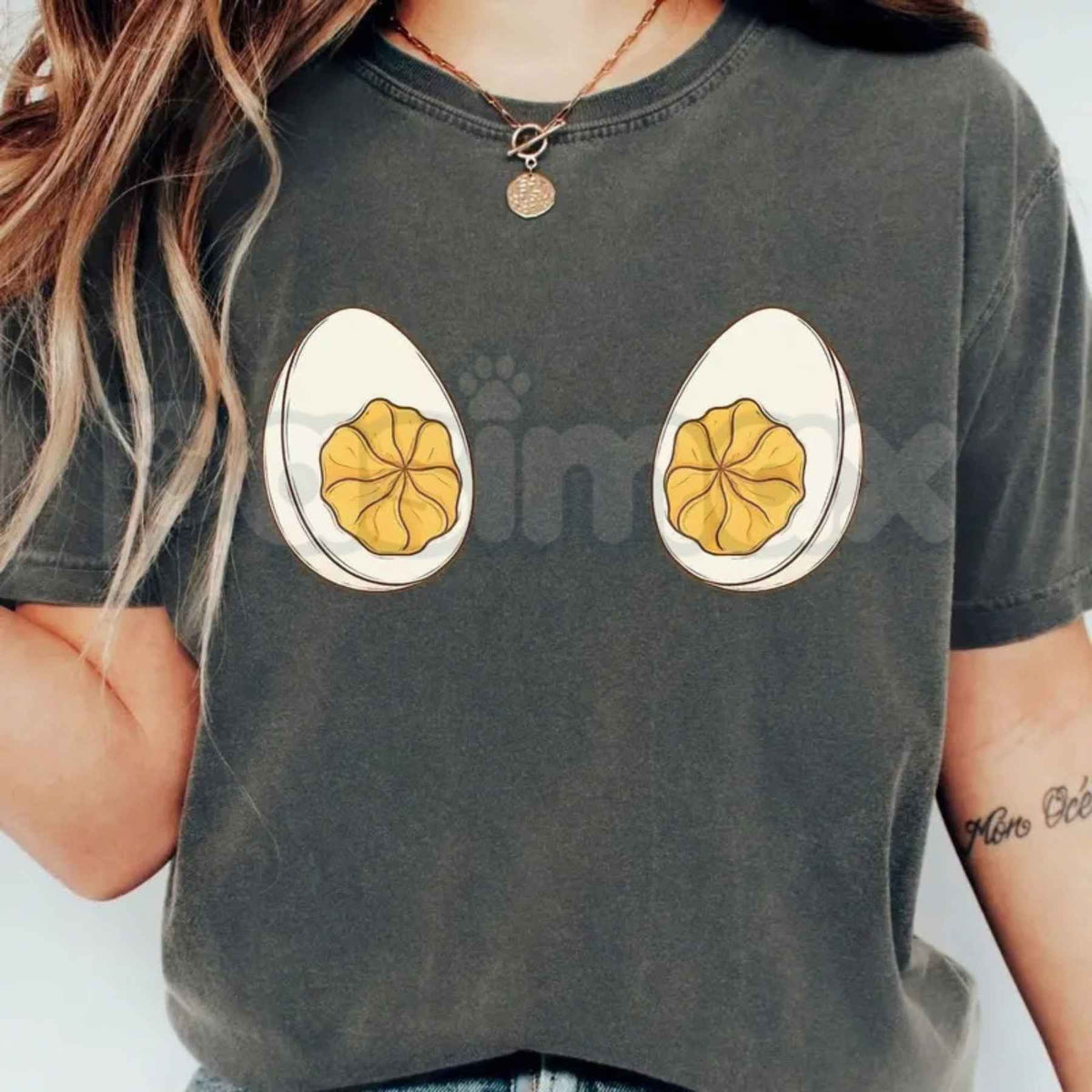 Comfort Colors® Funny Deviled Eggs Christmas & Thanksgiving T-Shirt – Inappropriate Couples Holiday Party Graphic Unisex Top & Gift