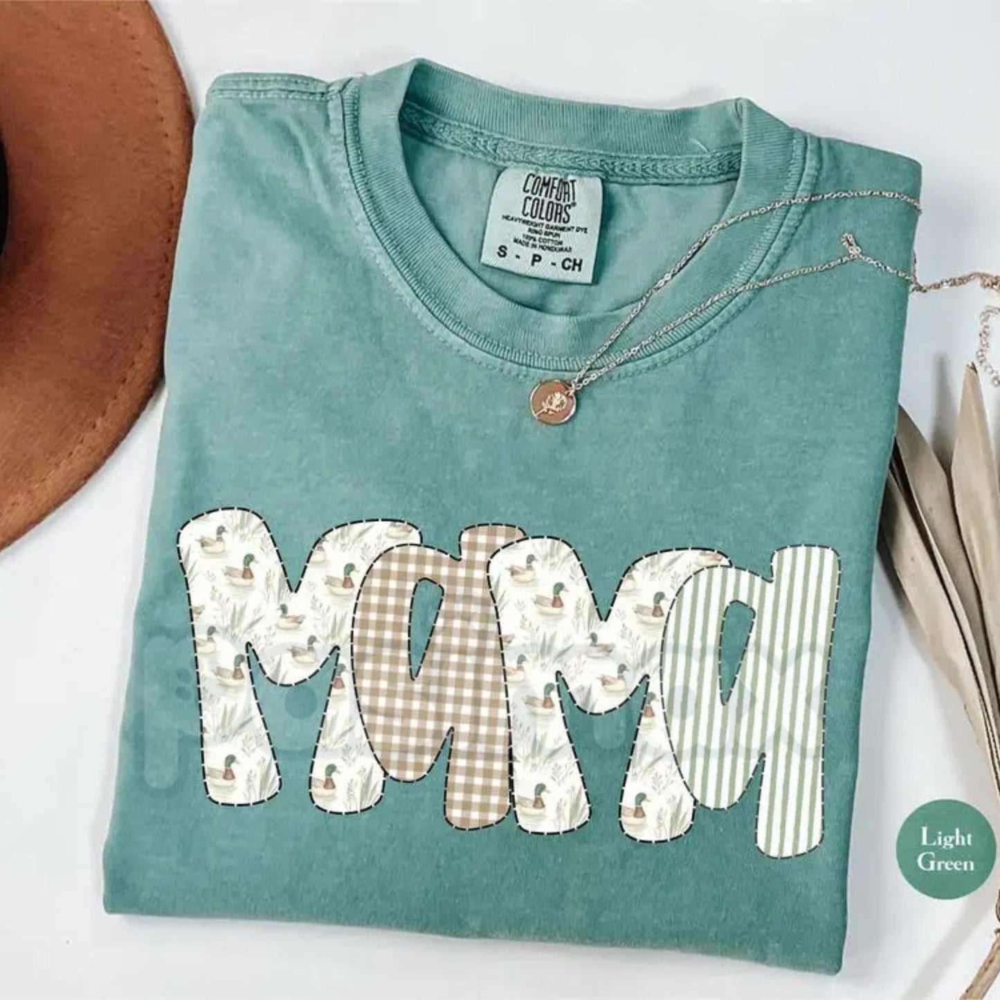 Comfort Colors® Vintage Mallard Duck Mama T-Shirt – Retro Hunting Mom Tee, Outdoorsy Mama Camo Graphic Shirt, Duck Season Motherhood Top
