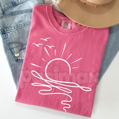 Comfort Colors® Vintage Sun and Ocean T-Shirt – Minimalist Linear Graphic Boho Summer Tee, Aesthetic Coastal Beach Vibes Shirt, Cute Vacation Gift