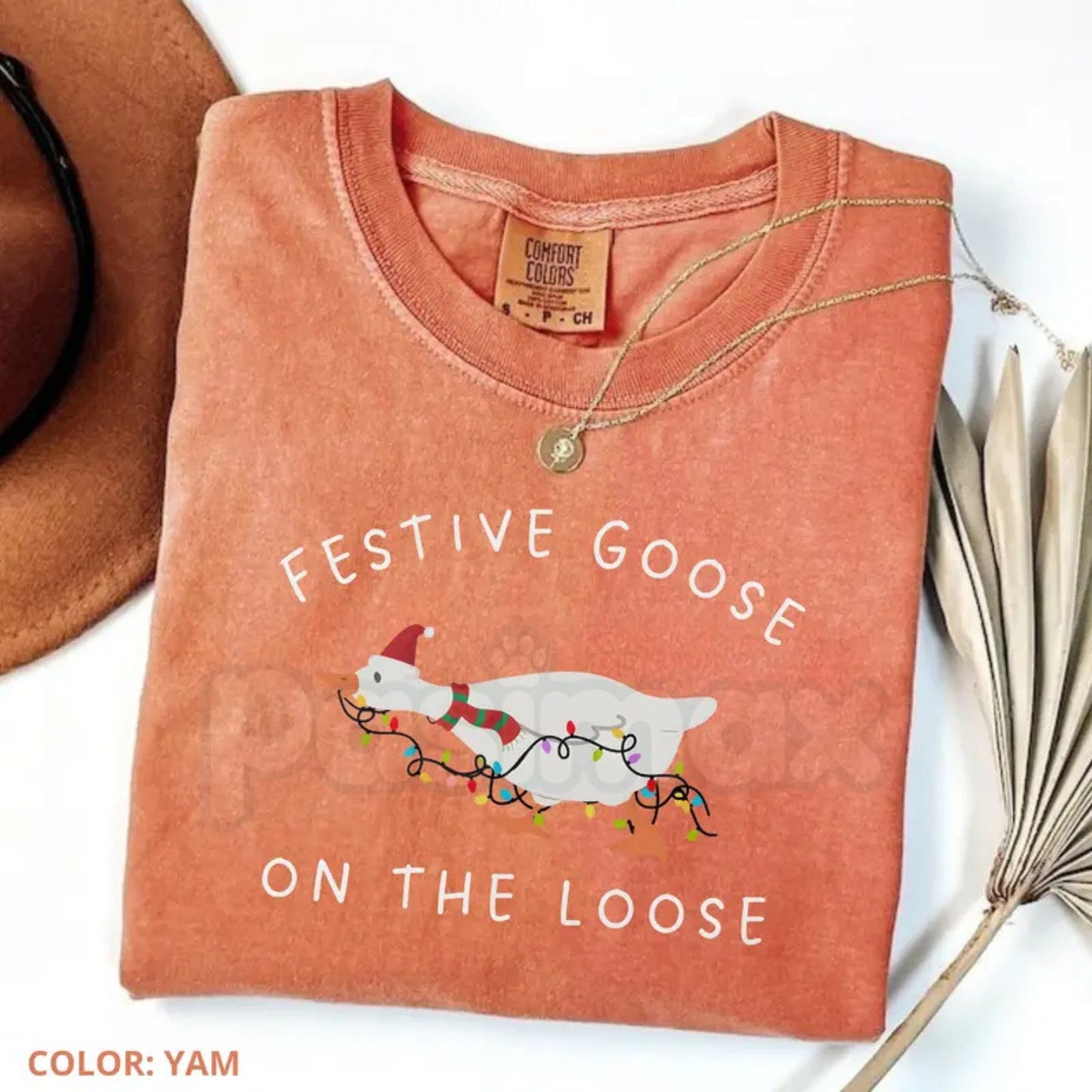 'Goose on the Loose' Comfort Colors® T-Shirt – Funny Christmas Goose Holiday Tee, Cute Xmas Duck Graphic