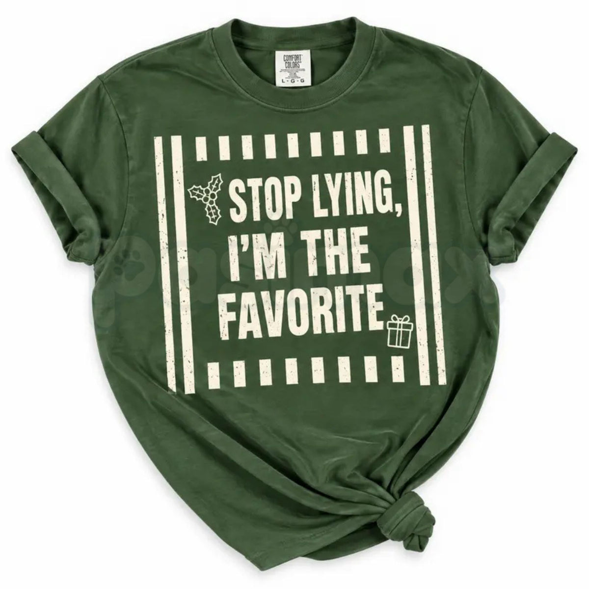 Comfort Colors® I'm The Favorite One Christmas T-Shirt – Custom Friends Matching Xmas Graphic Tee, Funny Holiday Squad Unisex Top & Gift