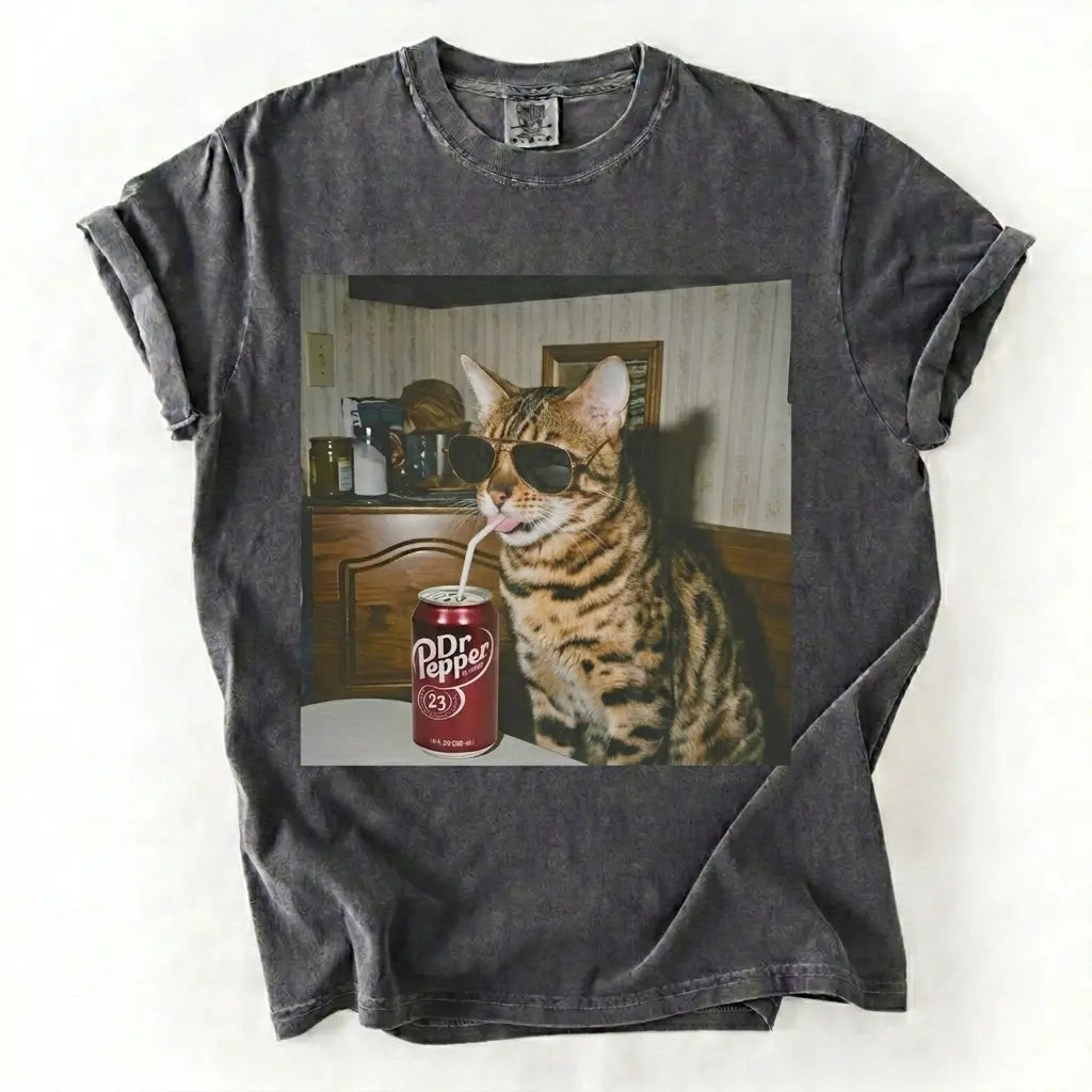 Comfort Colors® Vintage Cat Breeds Drinking Soda T-Shirt – Retro 90s Funny Edgy Cat Meme Graphic Tee, Aesthetic Quirky Animal Lover Unisex Top