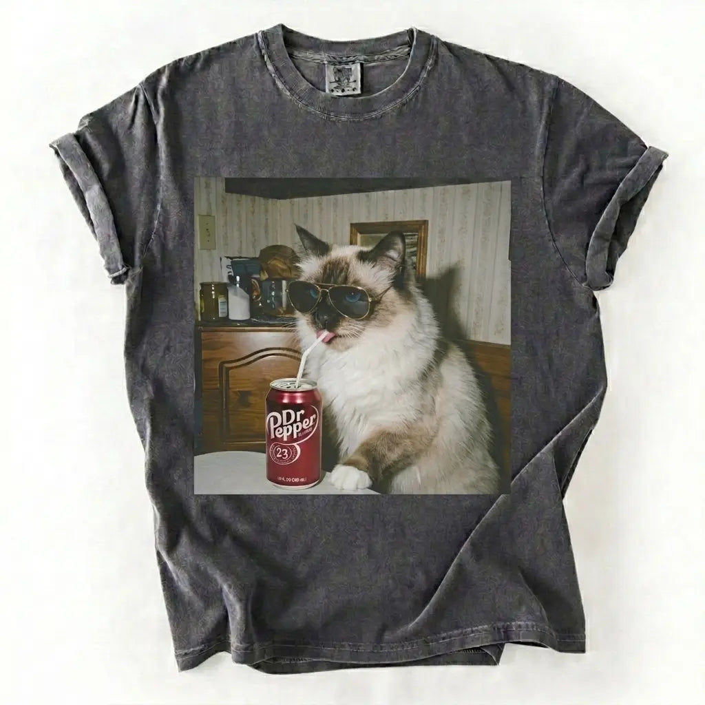 Comfort Colors® Vintage Cat Breeds Drinking Soda T-Shirt – Retro 90s Funny Edgy Cat Meme Graphic Tee, Aesthetic Quirky Animal Lover Unisex Top