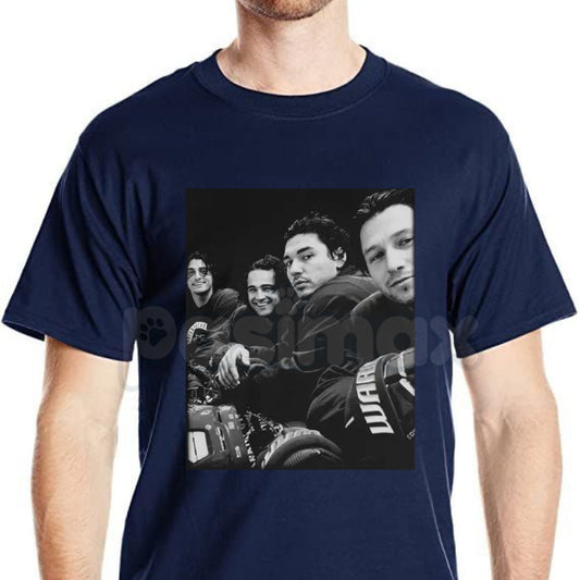 "Briar U Hockey" Fictional University T-Shirt – Retro Graham Logan Tucker Di Laurentis Romance Book Club Graphic Tee-Pasimax