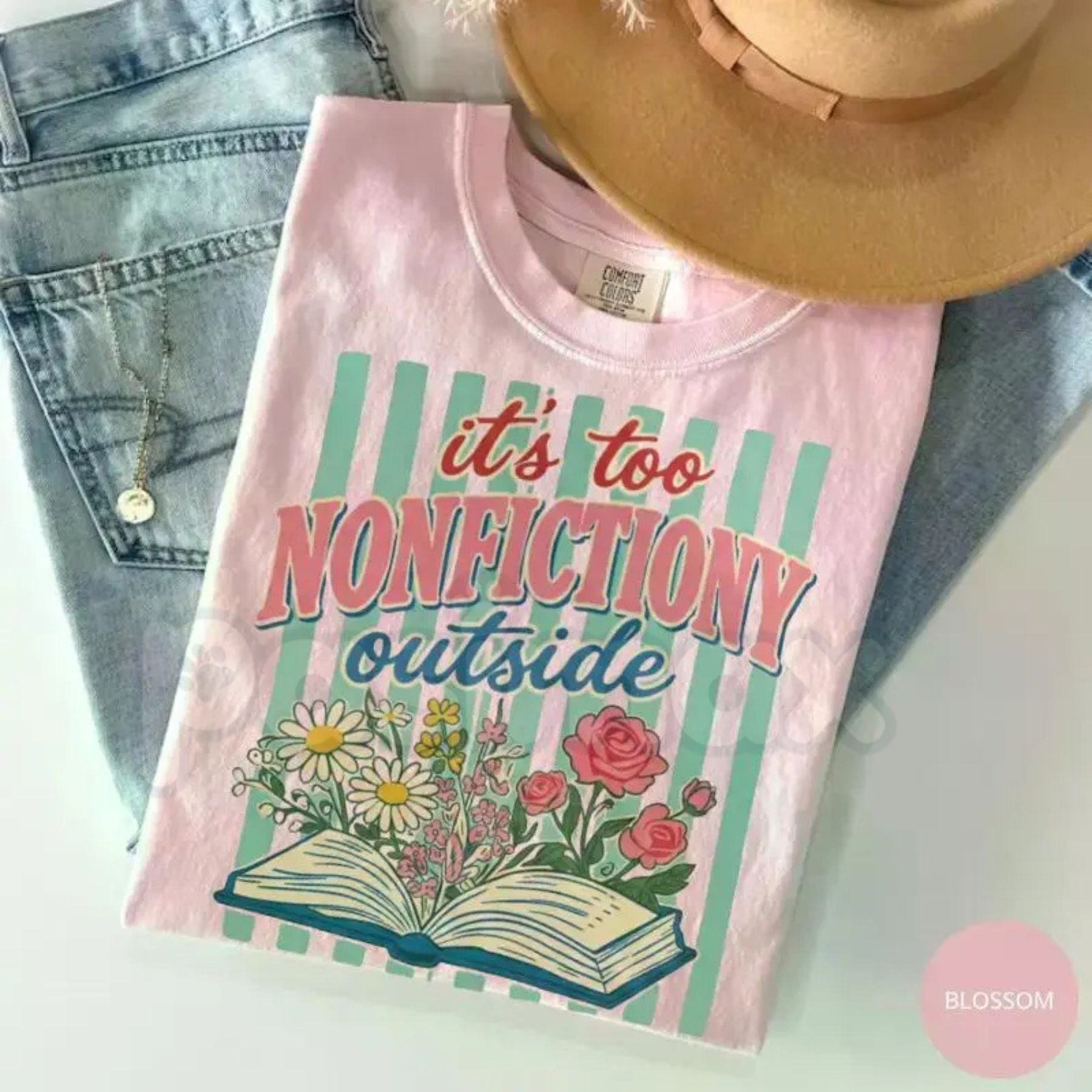 Comfort Colors® Booktrovert Floral T-Shirt – Funny Book Lover Graphic Tee, Aesthetic Fiction Reader Shirt, Vintage Botanical Bibliophile Gift-Pasimax