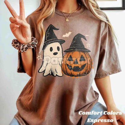 Comfort Colors® Cozy Floral Patchwork Ghost Shirt – Vintage Spooky Aesthetic Tee, Preppy Pumpkin Fall T-Shirt, Halloween Gift-Pasimax