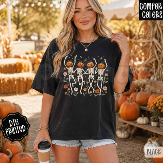 Comfort Colors® Dancing Skeletons T-Shirt – Trendy Fall Graphic Tee, Vintage Spooky Season Unisex Top-Pasimax