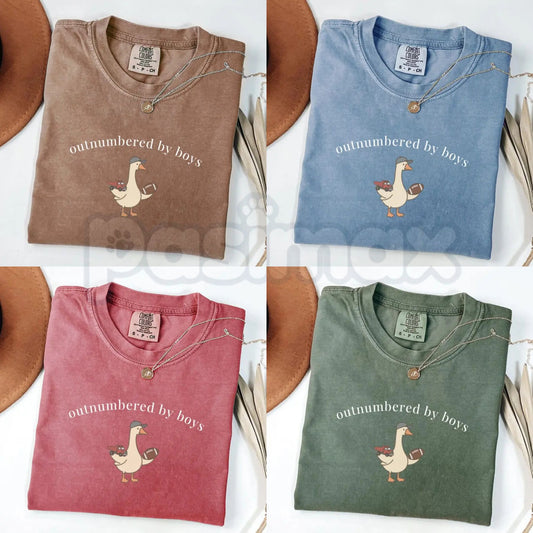 Comfort Colors® Funny Boy Mom Goose T-Shirt – Aesthetic Boy Mama Graphic Tee, Sarcastic Motherhood Shirt, Trendy Mother's Day Gift for Boy Moms-Pasimax