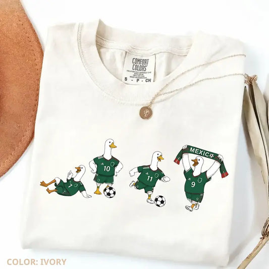 Comfort Colors® Funny Goose Mexico Soccer T-Shirt – Retro Mexico Football Fan Graphic Tee, Vintage Aesthetic Silly Honk Mascot Viva Mexico Sports Top-Pasimax