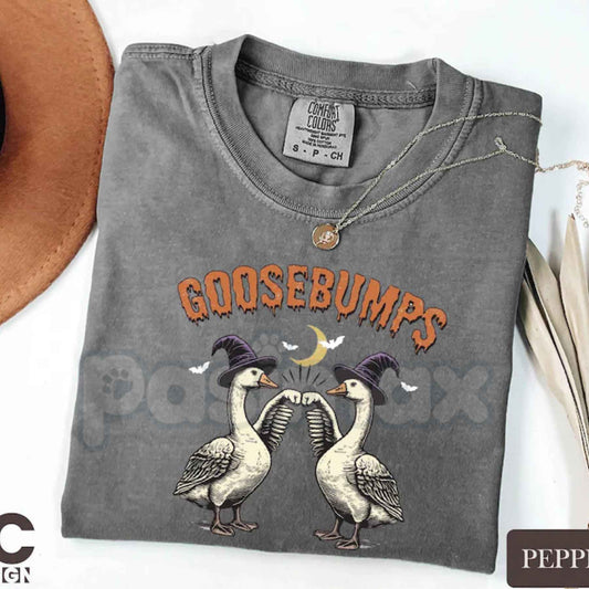 Comfort Colors® Goose Bumps Halloween T-Shirt – Funny Spooky Season Graphic Tee, Retro Literary Pun Unisex Top & Gift-Pasimax