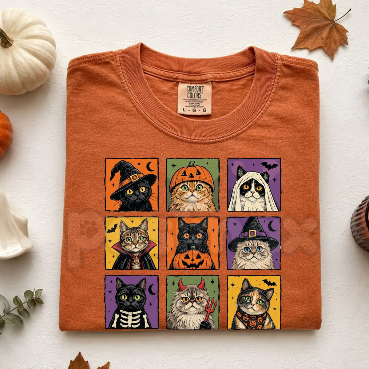 Comfort Colors® Halloween Cat Graphic T-Shirt – Vintage Black Kitty Costume Tee, Spooky Season Witchy Pet Mom Unisex Top & Gift-Pasimax