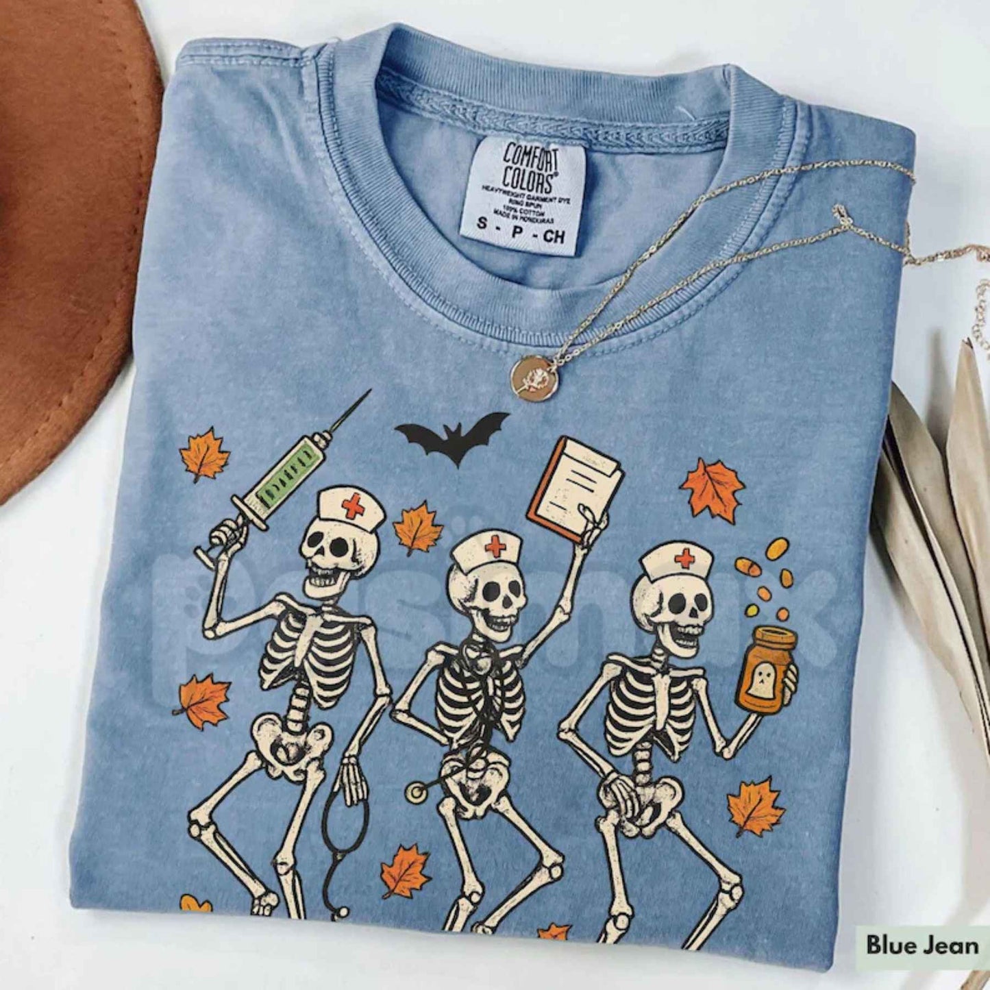 Comfort Colors® Halloween Nurse Skeleton T-Shirt – Spooky Season Registered Nurse Graphic Tee, Fall RN Medical Professional Unisex Top-Pasimax