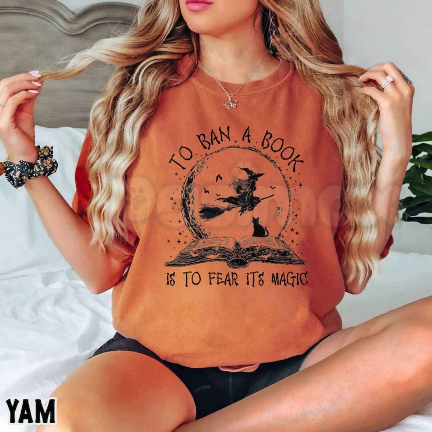 Comfort Colors® Halloween Witch Book T-Shirt – Retro Reading Witch Library Graphic Tee, Cozy Book Lover Unisex Top-Pasimax