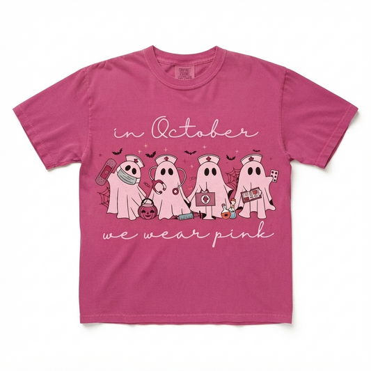 Comfort Colors® In October We Wear Pink Ghost Nurse T-Shirt – Oncology Nurse Halloween Graphic Tee, Pink Ribbon Breast Cancer Awareness Unisex Top & Gift-Pasimax